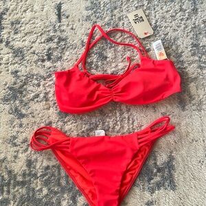 Billabong bikini orange medium top large bottom